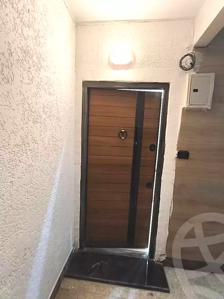 https://aqarmap.com.eg/ar/listing/6987022-for-sale-alexandria-camp-cesar-omar-lotfy-st