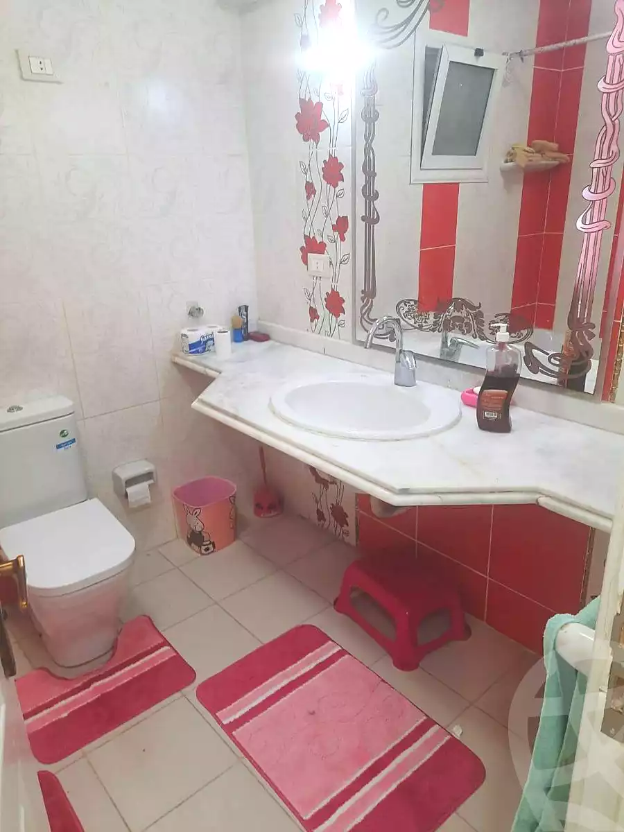 https://aqarmap.com.eg/en/listing/6987131-for-sale-alexandria-el-montazah-el-malek-st