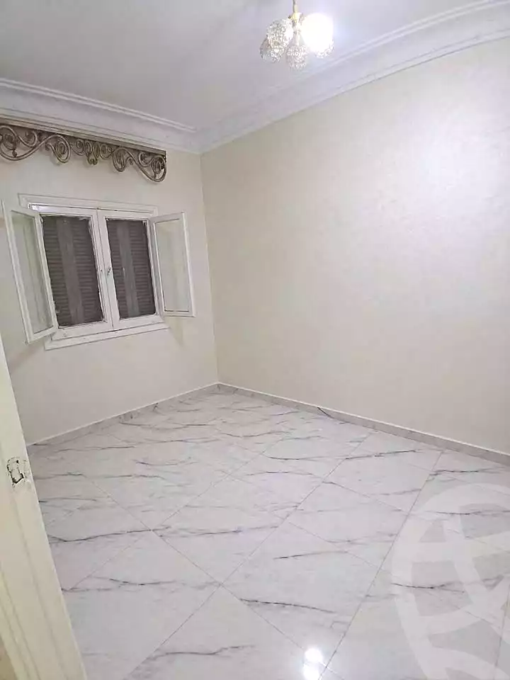 https://aqarmap.com.eg/ar/listing/6987300-for-sale-alexandria-al-agamy-lbytsh-el-bostan-st