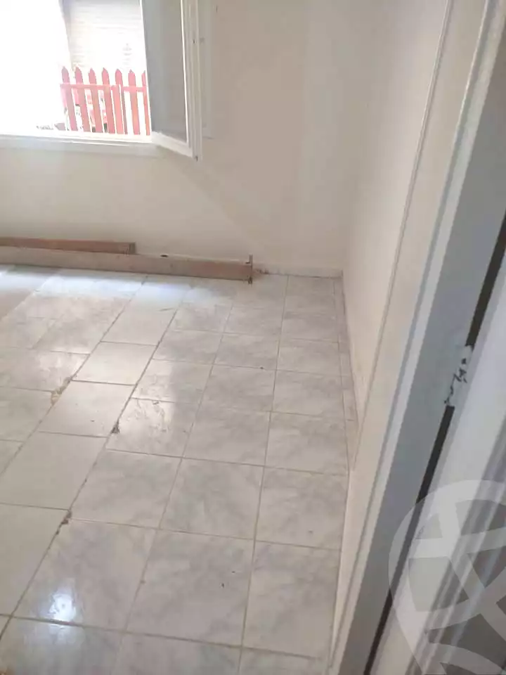 https://aqarmap.com.eg/ar/listing/6987804-for-sale-alexandria-al-agamy-lbytsh