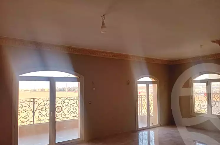 https://aqarmap.com.eg/ar/listing/6987980-for-rent-cairo-el-shorouk-lhy-lwl-grb