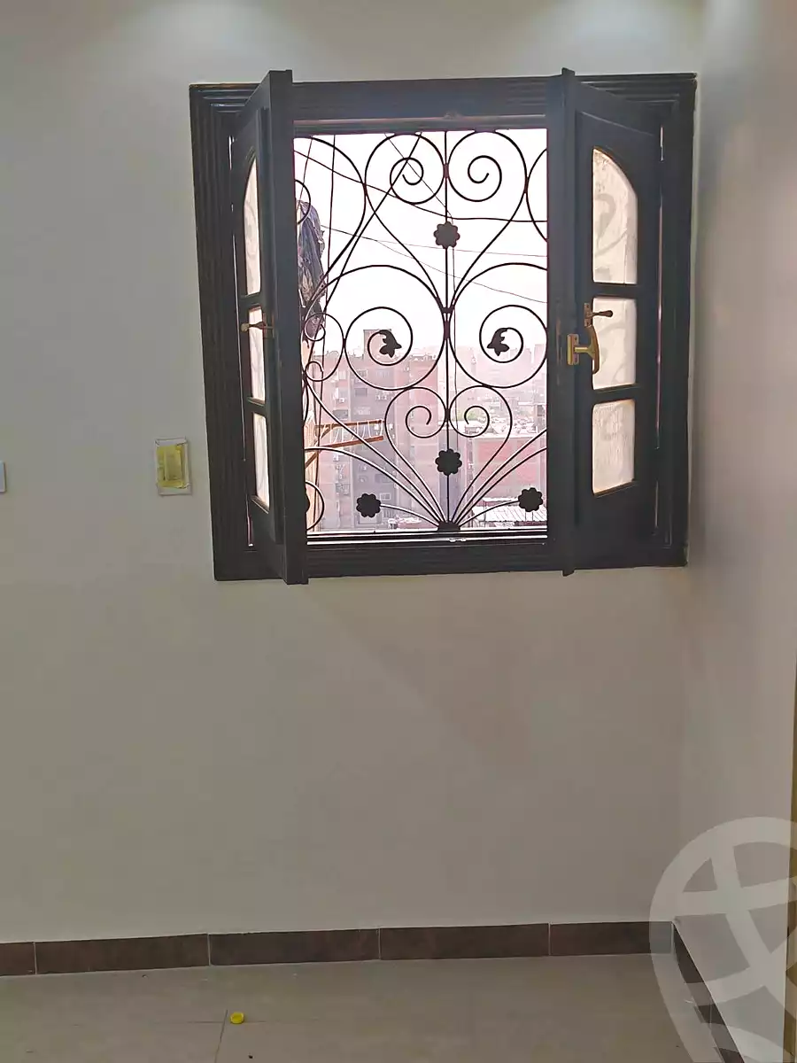 https://aqarmap.com.eg/en/listing/6988536-for-sale-cairo-helwan-helwan-el-sharkeya-thabit-basha-st