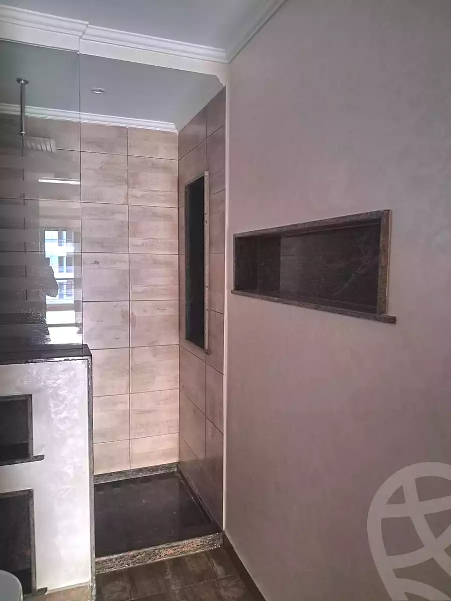 شقة بـ٣ غرف نوم في جو هليوبوليس، صورة ١٢ من ١٧