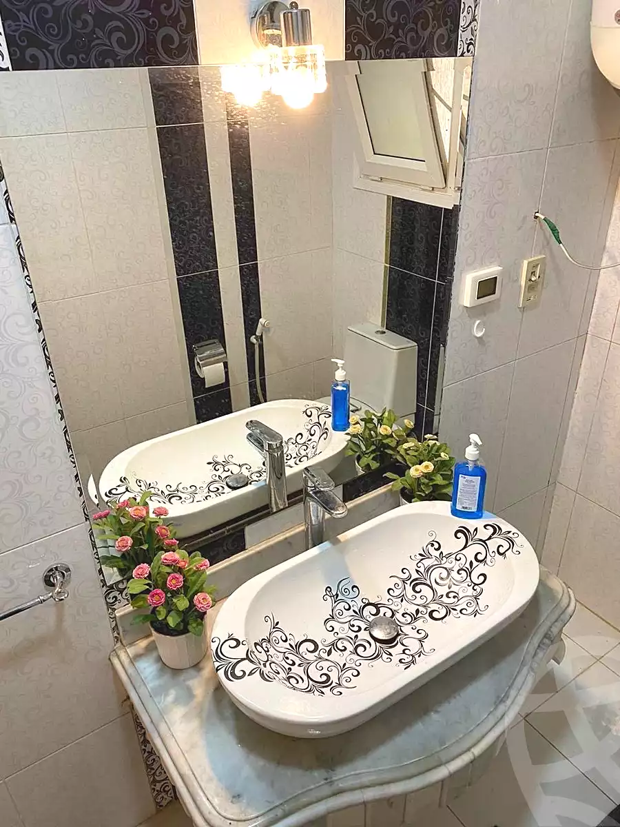 https://aqarmap.com.eg/en/listing/6988789-for-rent-cairo-new-cairo-madinaty-lmntq-lwl-fylt-group-9