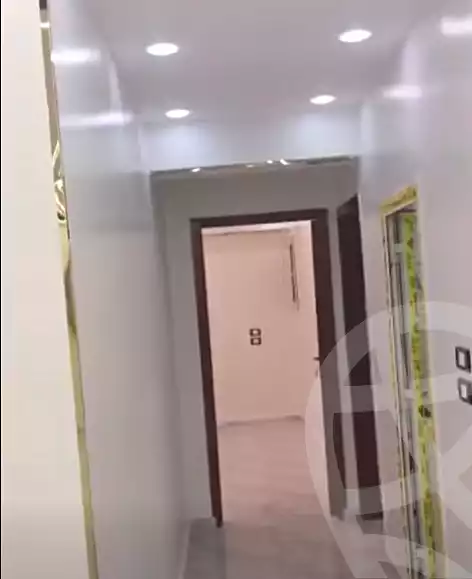 https://aqarmap.com.eg/ar/listing/6988850-for-sale-cairo-elnozha-Streettt-27