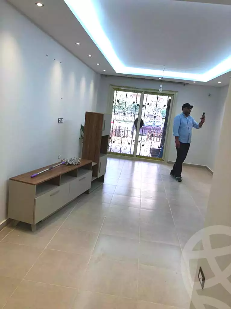 https://aqarmap.com.eg/ar/listing/6988772-for-sale-cairo-new-cairo-compounds-high-land-park