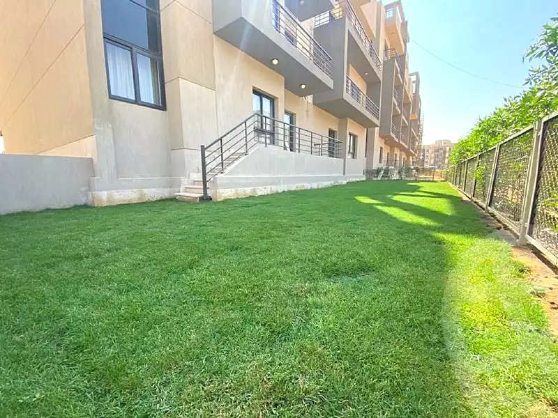 https://aqarmap.com.eg/ar/listing/6988930-for-sale-cairo-new-cairo-compounds-fifth-square