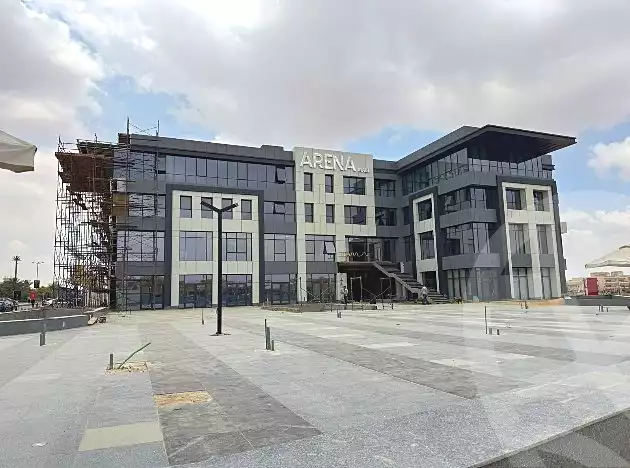 https://aqarmap.com.eg/en/listing/6989051-for-sale-cairo-el-shorouk-compounds-arena-mall
