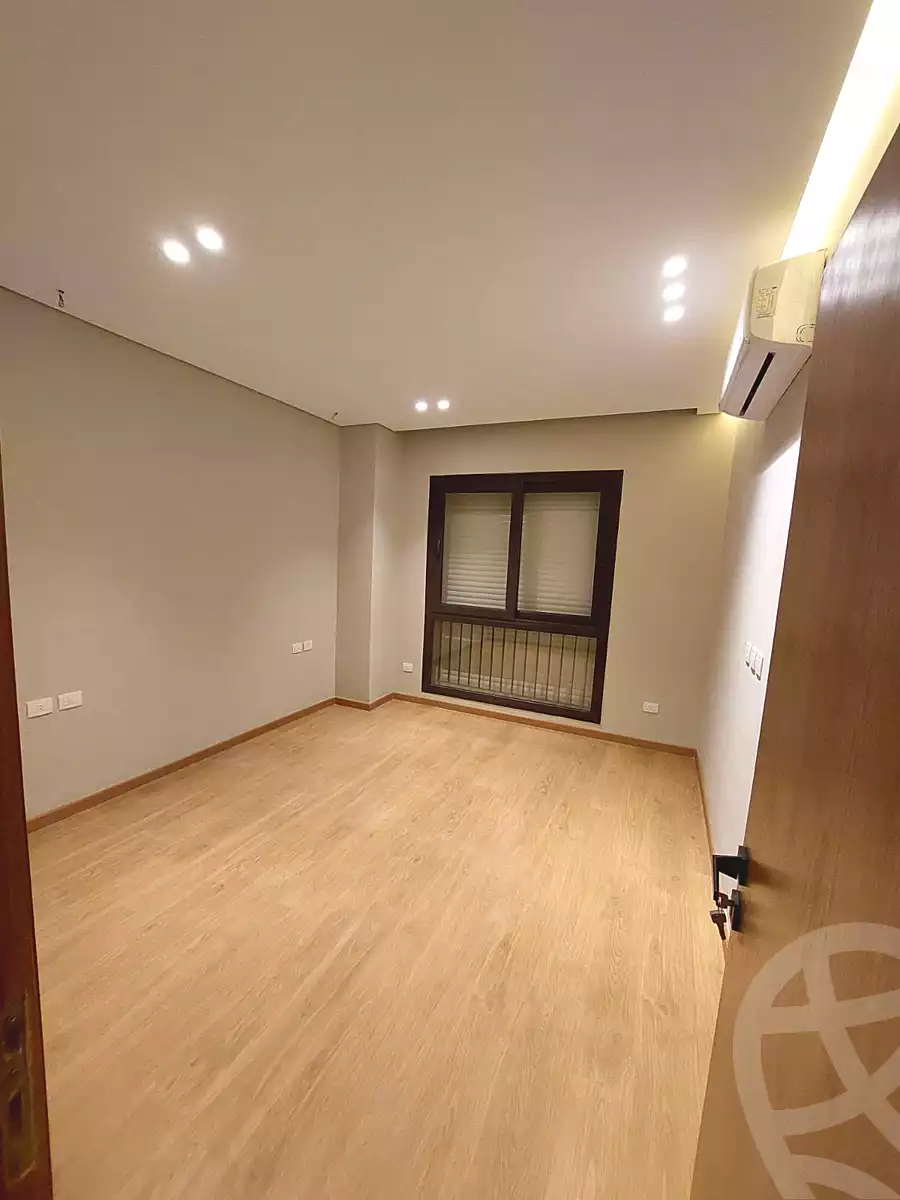https://aqarmap.com.eg/ar/listing/6989175-for-rent-cairo-new-cairo-compounds-district-5-club-residence-apartments-district-5