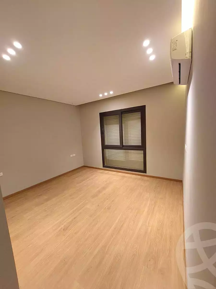 https://aqarmap.com.eg/ar/listing/6989175-for-rent-cairo-new-cairo-compounds-district-5-club-residence-apartments-district-5