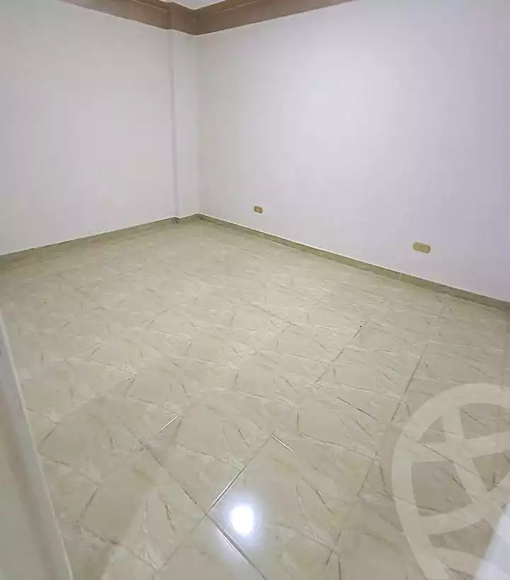 https://aqarmap.com.eg/ar/listing/6989369-for-sale-alexandria-lsywf-el-seyouf-qebly-el-ras-el-souda