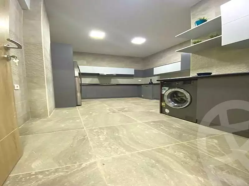 https://aqarmap.com.eg/en/listing/6989628-for-sale-cairo-new-cairo-compounds-fifth-square
