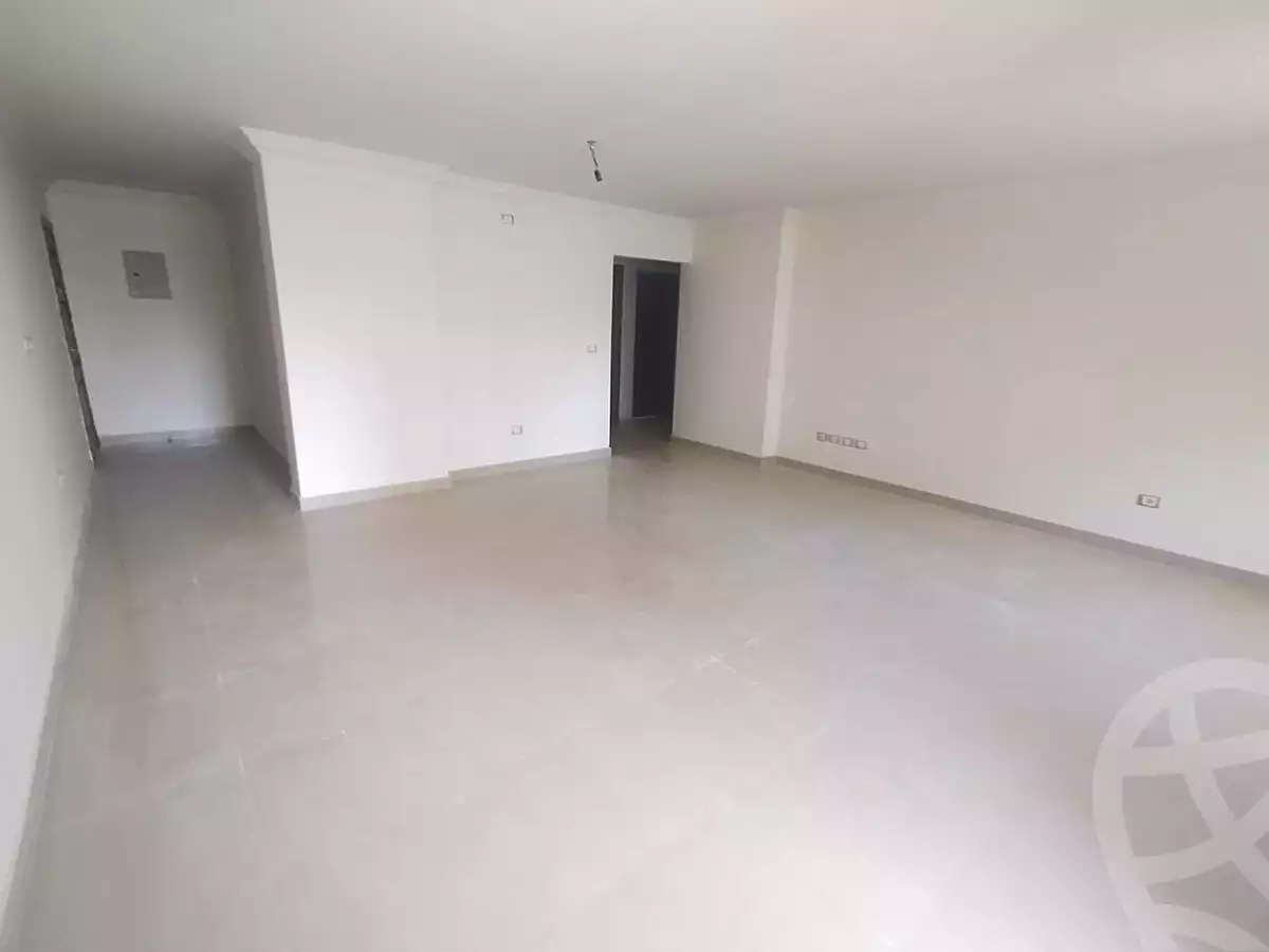 https://aqarmap.com.eg/ar/listing/6990152-for-rent-cairo-new-cairo-compounds-jyd