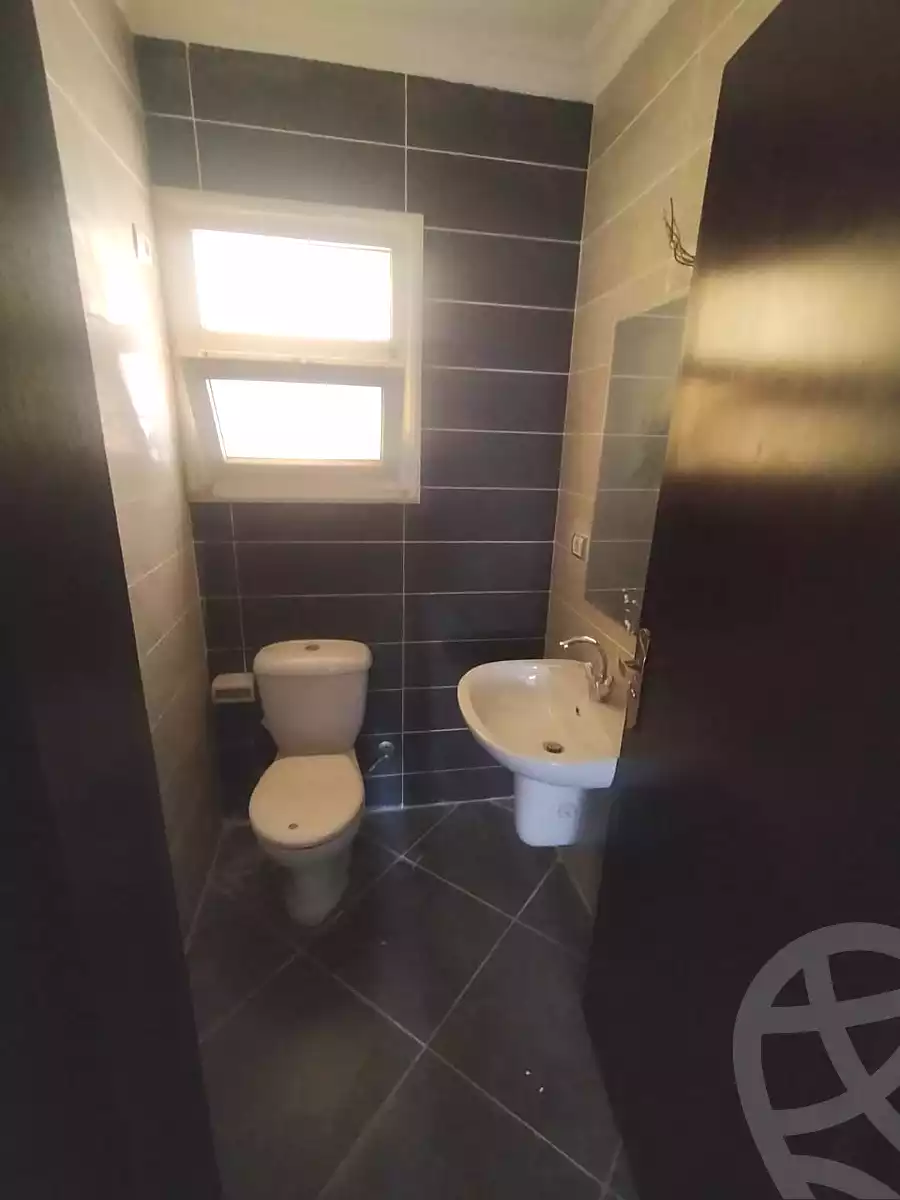 https://aqarmap.com.eg/ar/listing/6990152-for-rent-cairo-new-cairo-compounds-jyd