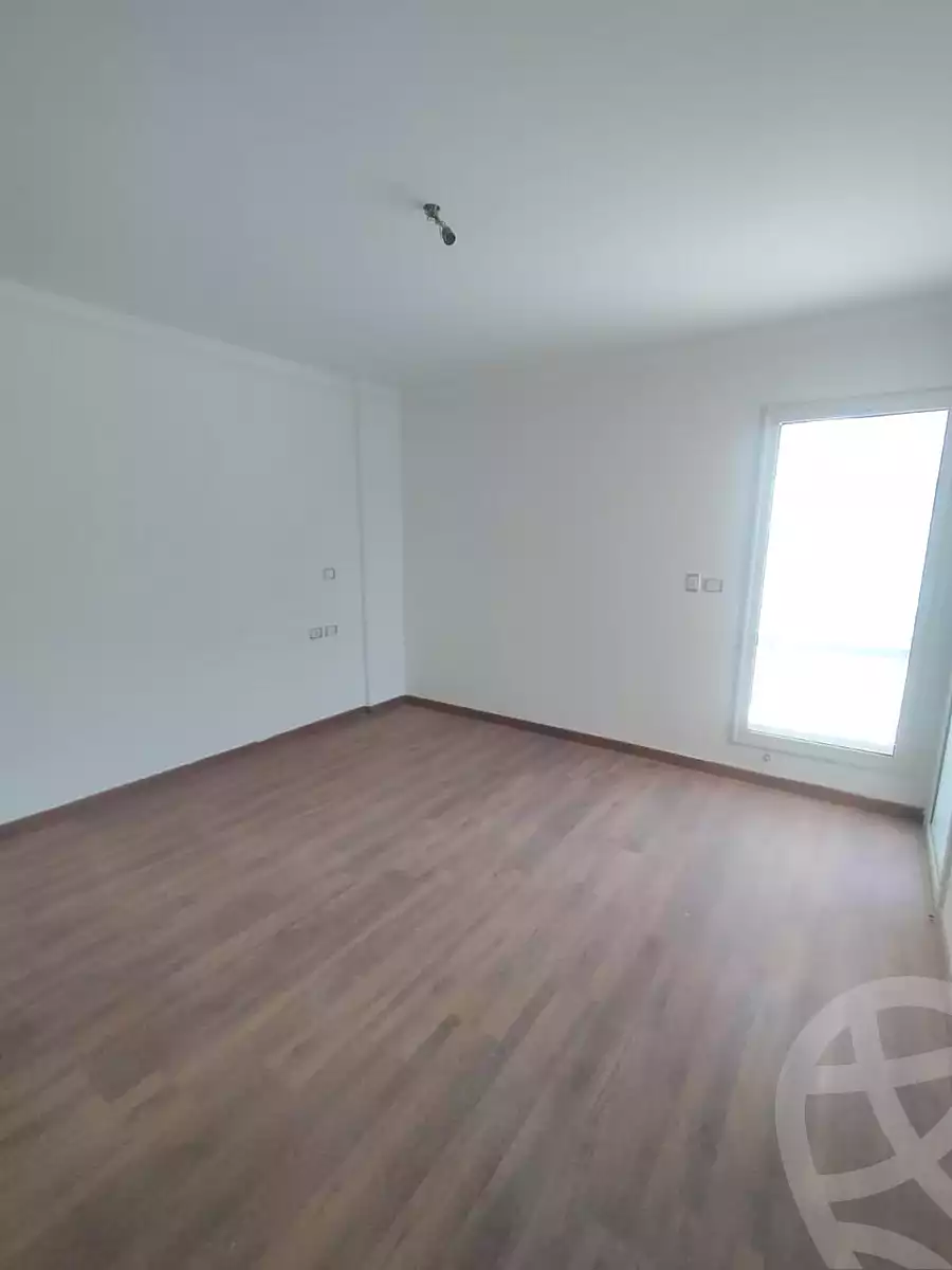https://aqarmap.com.eg/ar/listing/6990152-for-rent-cairo-new-cairo-compounds-jyd