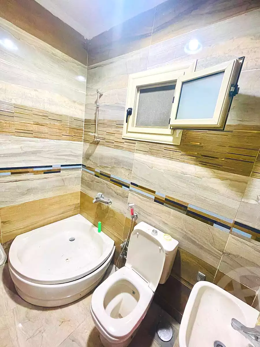 https://aqarmap.com.eg/en/listing/6990199-for-sale-alexandria-al-agamy-lbytsh-el-reyad-st