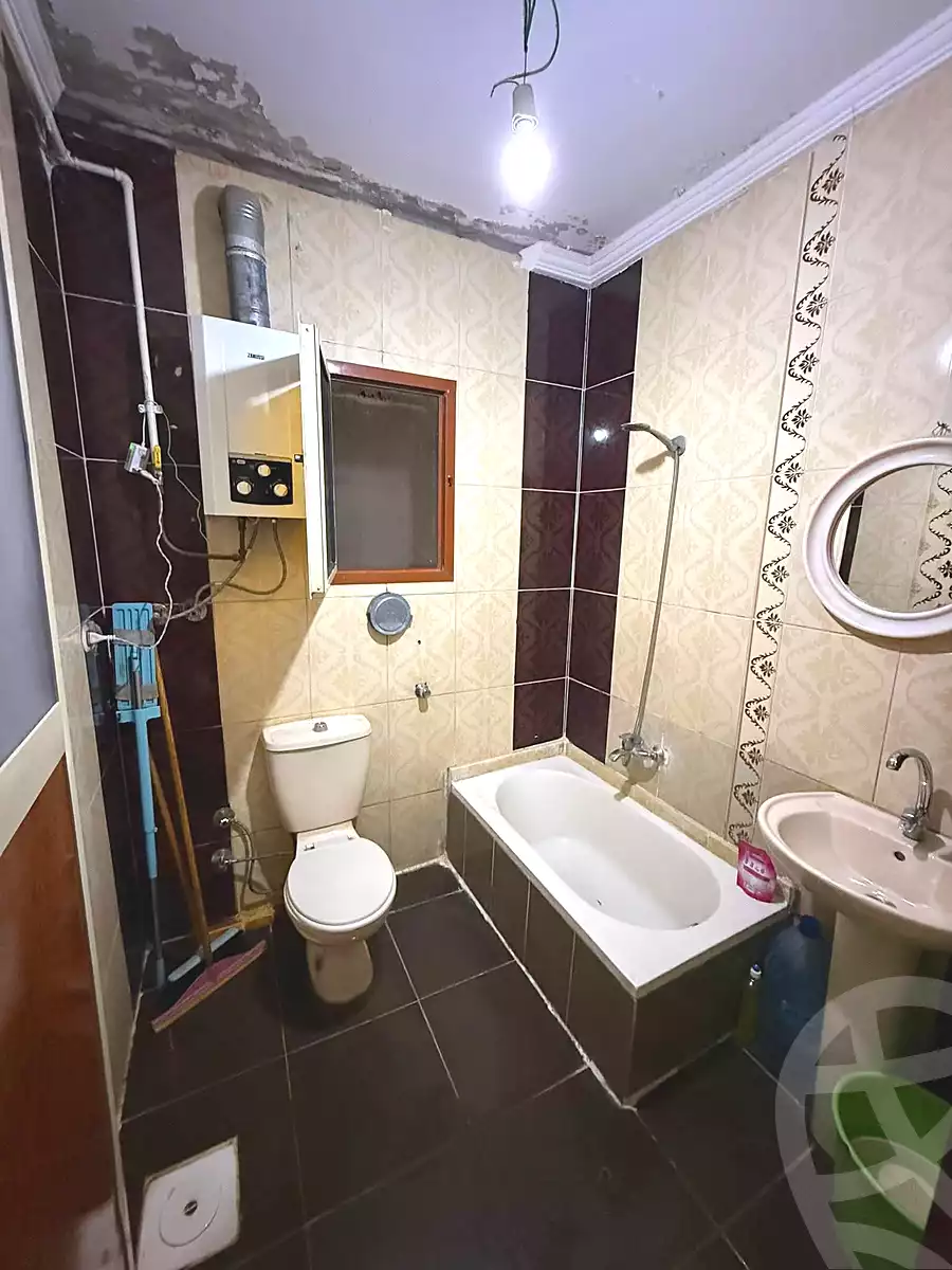 https://aqarmap.com.eg/ar/listing/6990359-for-sale-alexandria-sydy-bshr-sydy-bshr-bhry-ibrahim-el-sayed-st