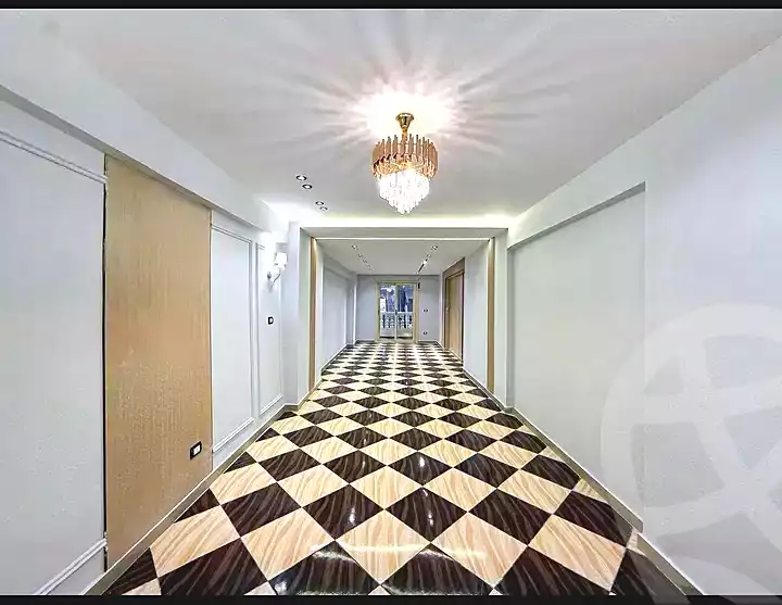 https://aqarmap.com.eg/ar/listing/6990443-for-sale-alexandria-sydy-bshr-sydy-bshr-bhry-shr-khld-bn-lwlyd