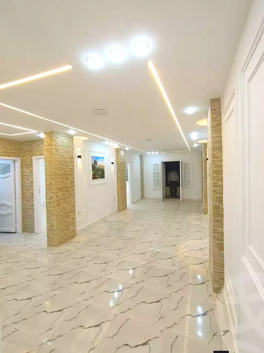https://aqarmap.com.eg/en/listing/6990534-for-sale-alexandria-al-agamy-el-hanouvel