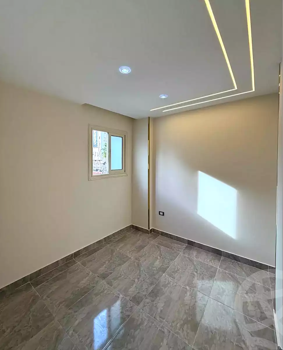 https://aqarmap.com.eg/ar/listing/6990538-for-sale-alexandria-sydy-bshr-sydy-bshr-bhry-khalil-hamada-st