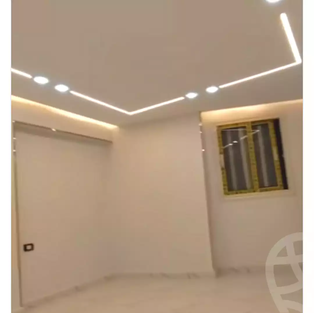 https://aqarmap.com.eg/ar/listing/6990614-for-sale-cairo-elnozha-Streettt-27