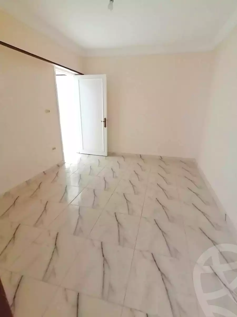 https://aqarmap.com.eg/en/listing/6990756-for-rent-alexandria-el-mandara-alex-el-mandara-bahri