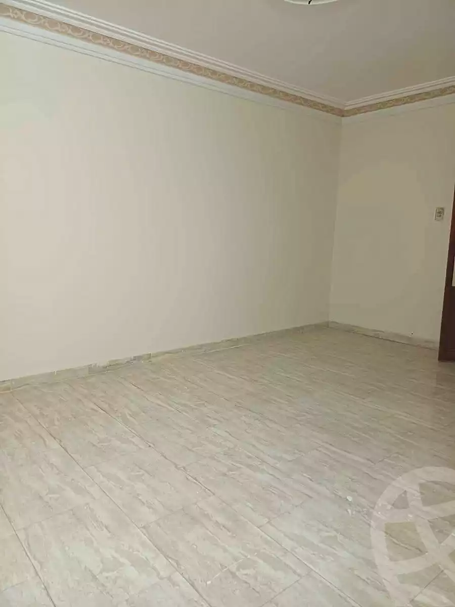 https://aqarmap.com.eg/ar/listing/6990894-for-rent-alexandria-el-asafra-l-sfr-bhry