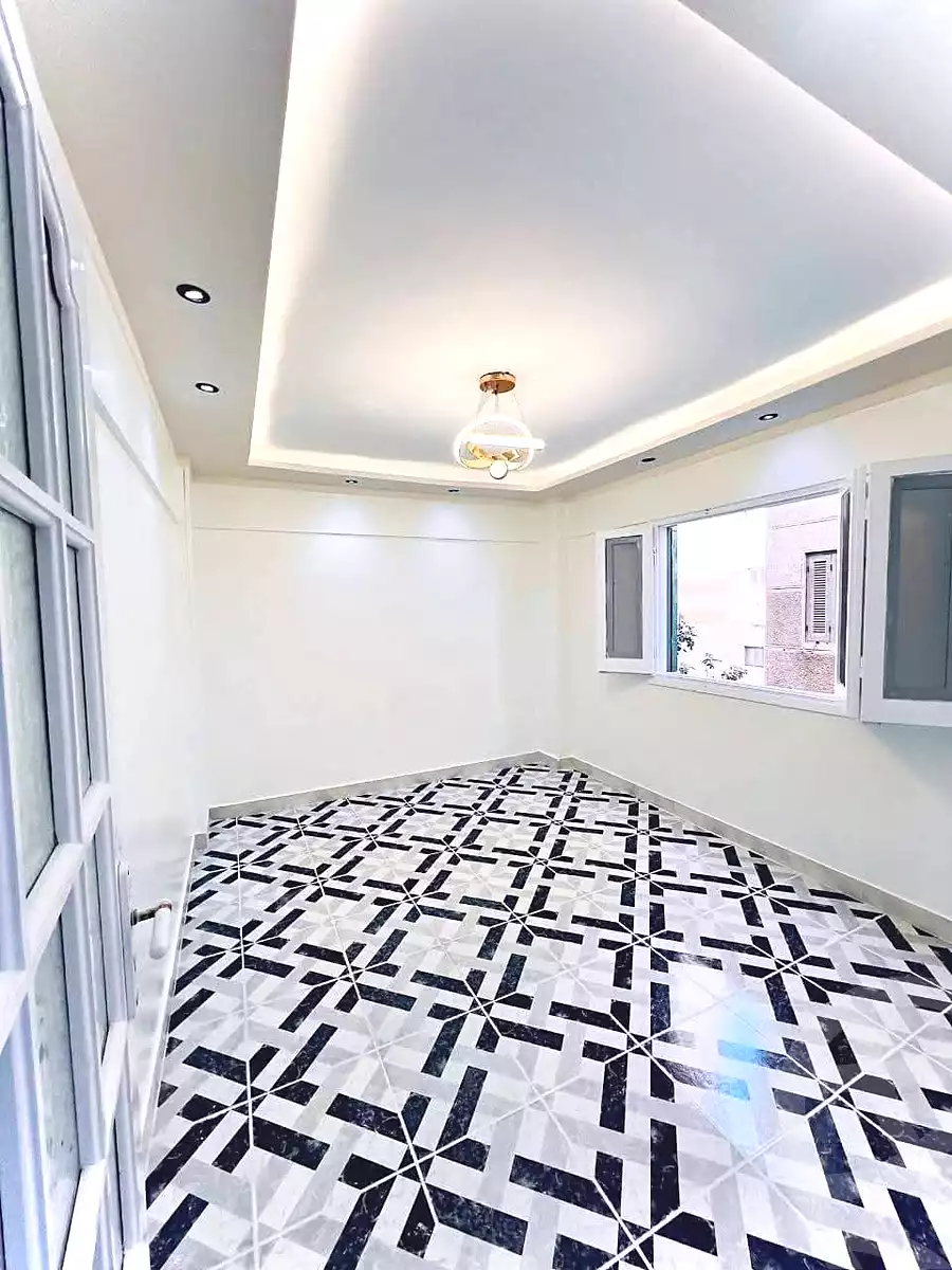https://aqarmap.com.eg/ar/listing/6990911-for-sale-alexandria-al-agamy-shataa-el-nakheel