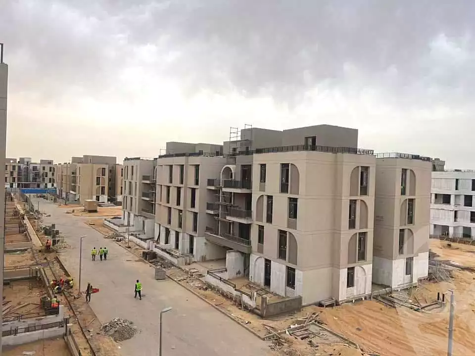 https://aqarmap.com.eg/en/listing/6991152-for-sale-cairo-el-sheikh-zayed-city-lshykh-zyd-ljdyd-vye