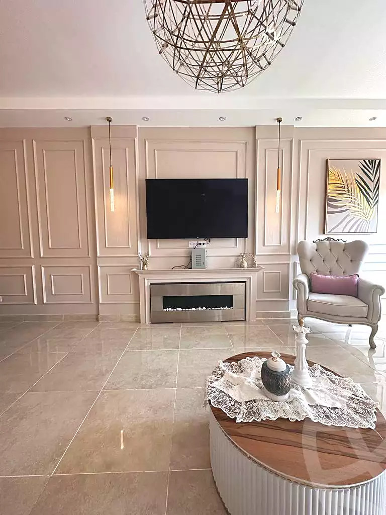 https://aqarmap.com.eg/ar/listing/6991224-for-sale-cairo-new-cairo-compounds-fyfth-skwyr-mwl-lmrsm-llttwyr