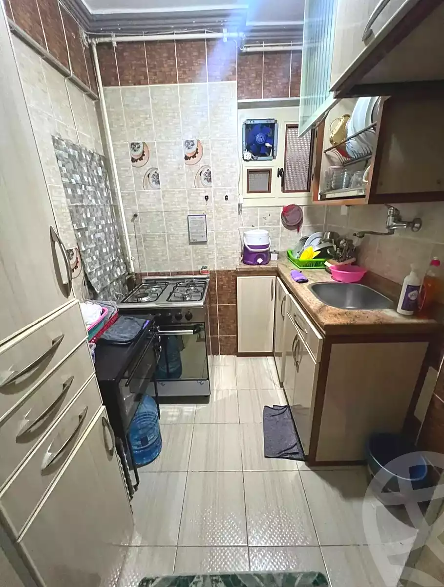 https://aqarmap.com.eg/ar/listing/6991434-for-sale-alexandria-sydy-bshr-sydy-bshr-bhry-gamal-abd-el-nasir-st