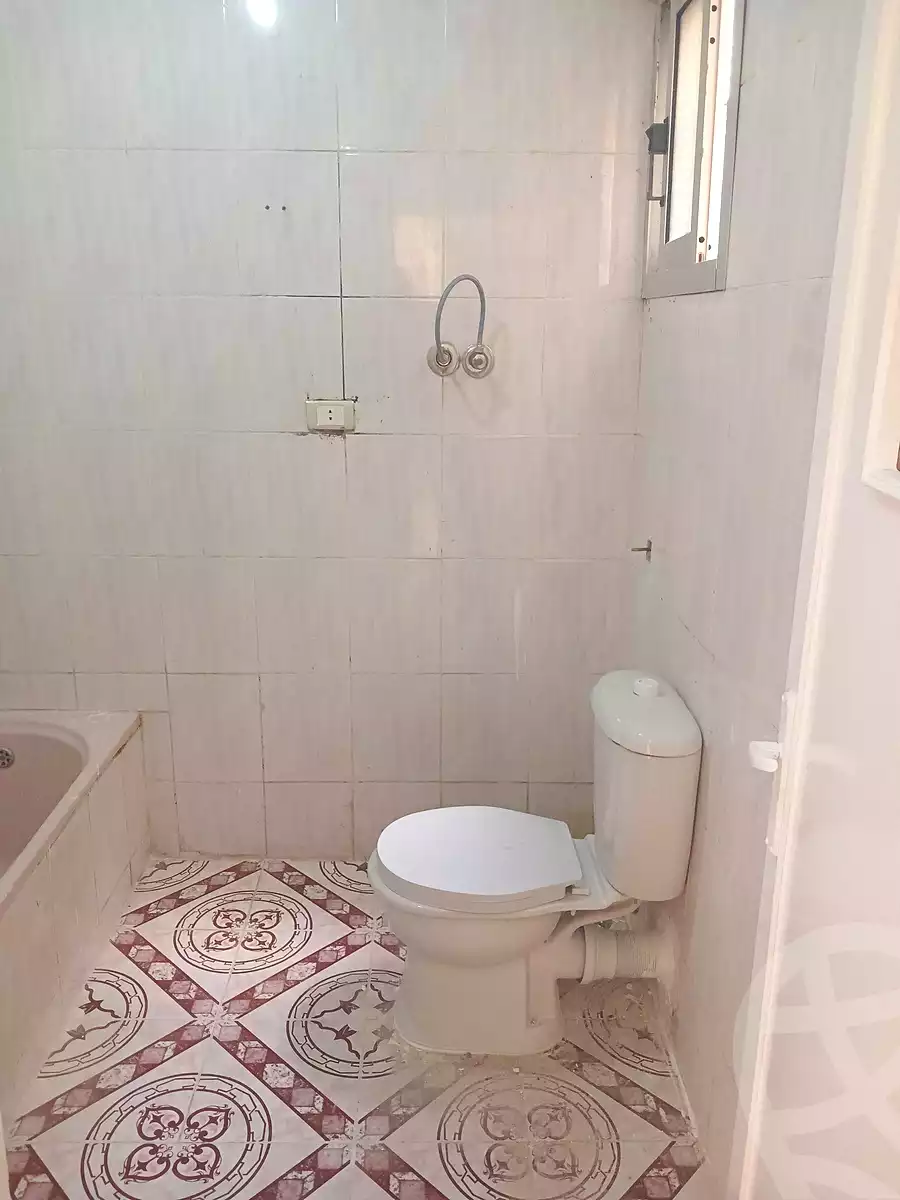 https://aqarmap.com.eg/en/listing/6991700-for-sale-alexandria-al-agamy-el-hanouvel