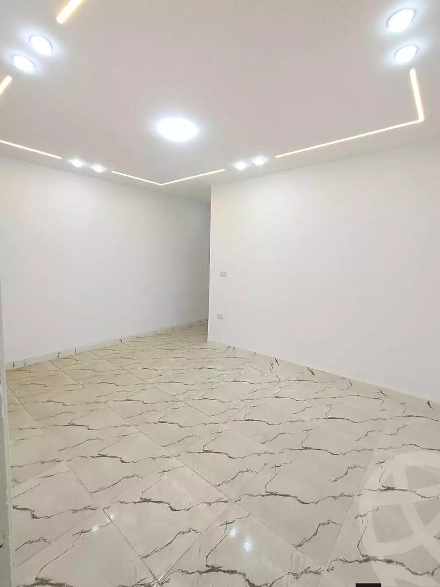 https://aqarmap.com.eg/ar/listing/6991744-for-sale-alexandria-al-agamy-lbytsh-el-salam-st