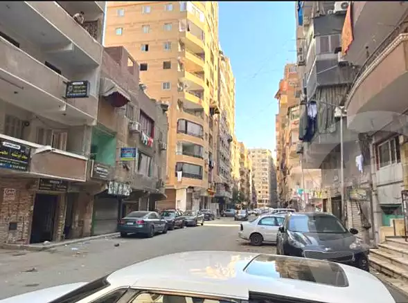 https://aqarmap.com.eg/en/listing/6991745-for-sale-cairo-el-haram-shareaa-el-haram
