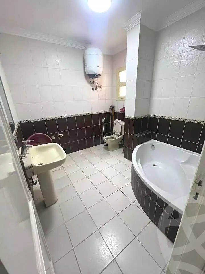 https://aqarmap.com.eg/en/listing/6991914-for-sale-alexandria-el-mandara-tryq-ljysh