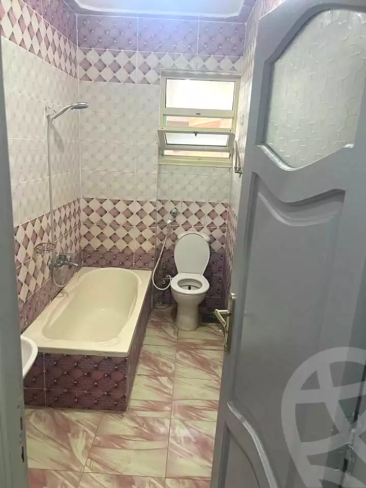 https://aqarmap.com.eg/ar/listing/6992037-for-sale-alexandria-al-agamy-lbytsh-bianchiii-street-11