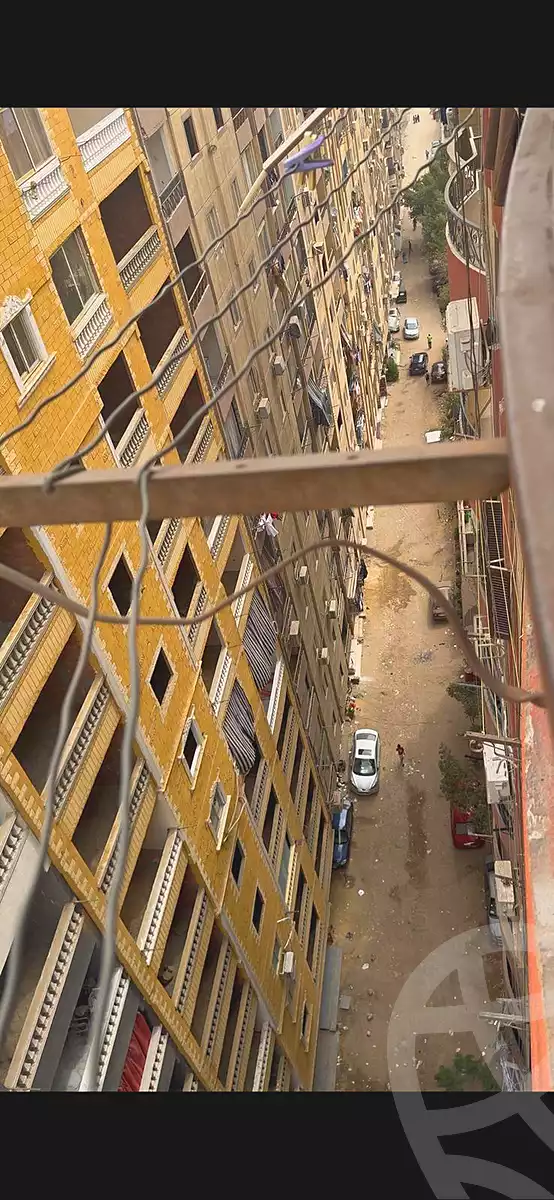 https://aqarmap.com.eg/ar/listing/6992112-for-sale-cairo-el-haram-el-lebeny-soltan-khattab-st