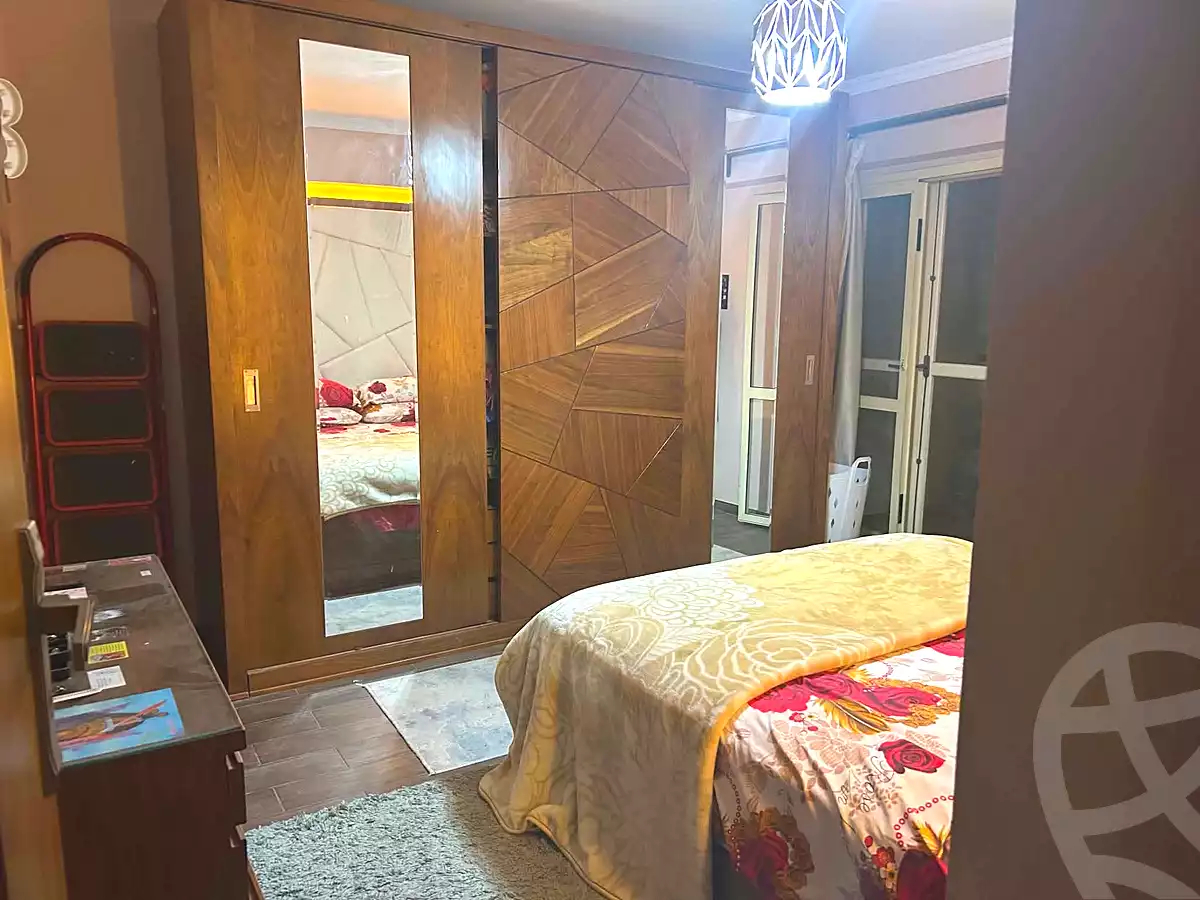 https://aqarmap.com.eg/en/listing/6992152-for-sale-cairo-shoubra-rod-el-farag