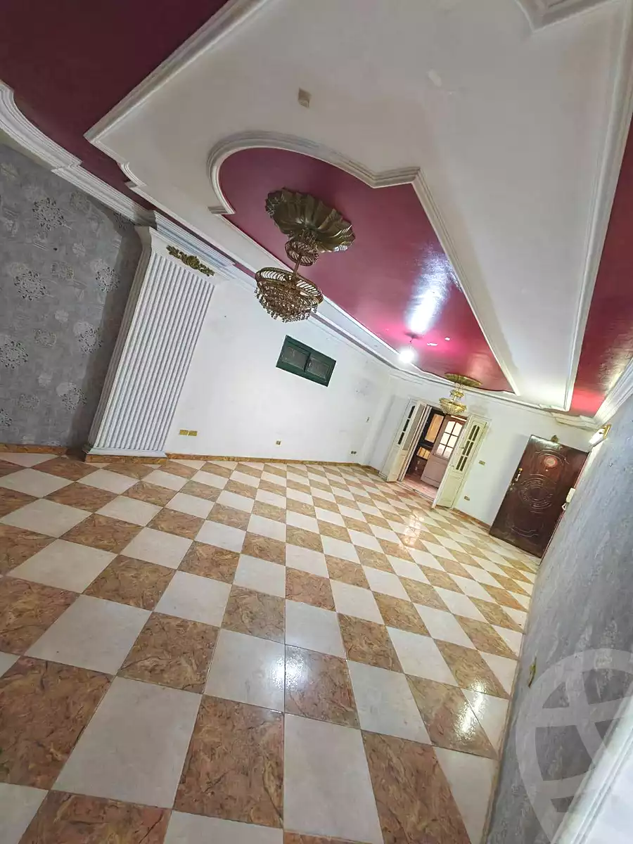 https://aqarmap.com.eg/ar/listing/6992400-for-sale-cairo-helwan-helwan-el-sharkeya-khesro-basha-st