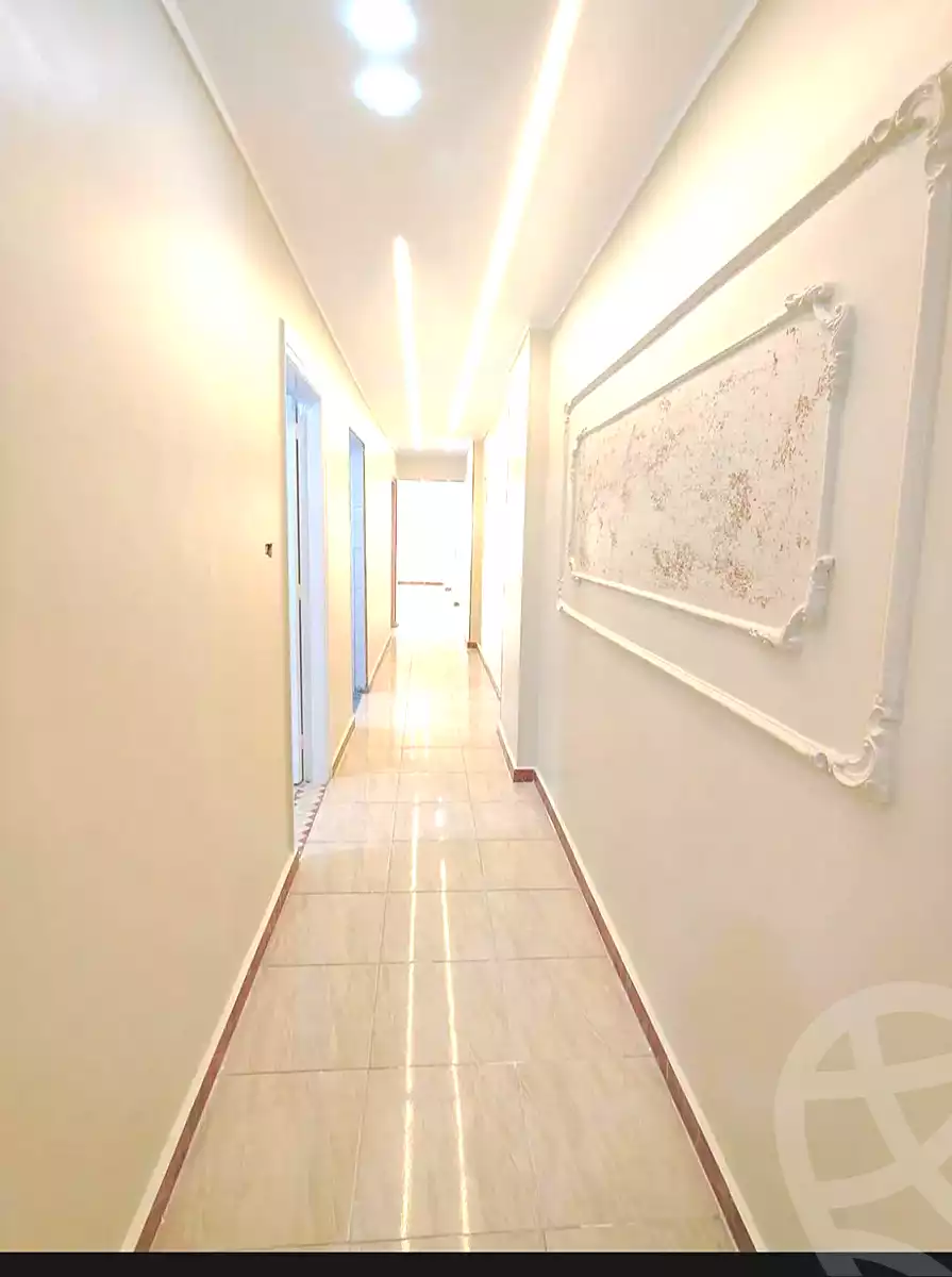 https://aqarmap.com.eg/ar/listing/6992436-for-sale-alexandria-sydy-bshr-sydy-bshr-bhry-shr-khld-bn-lwlyd