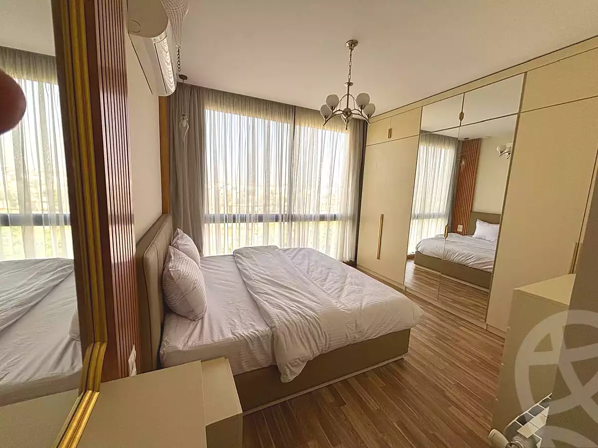 https://aqarmap.com.eg/ar/listing/6992503-for-rent-cairo-new-cairo-compounds-lake-view