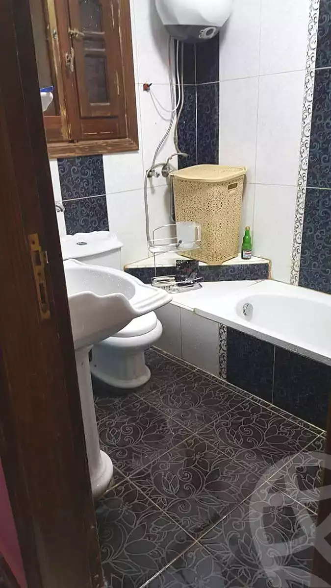 https://aqarmap.com.eg/en/listing/6992739-for-sale-cairo-helwan-madinet-el-moazafeen