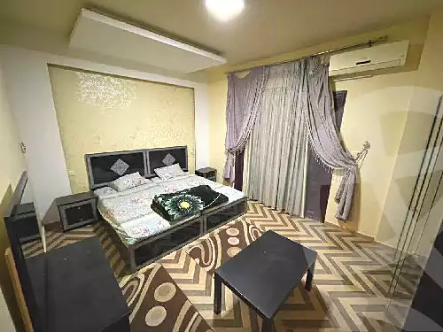 https://aqarmap.com.eg/ar/listing/6974861-for-rent-cairo-new-cairo-south-investors-mohammed-nagib-axis-st