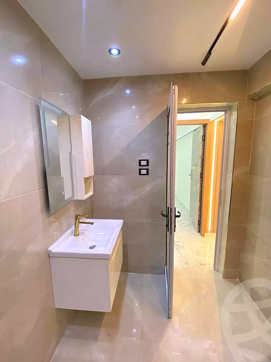 https://aqarmap.com.eg/en/listing/6993256-for-sale-alexandria-al-agamy-lbytsh
