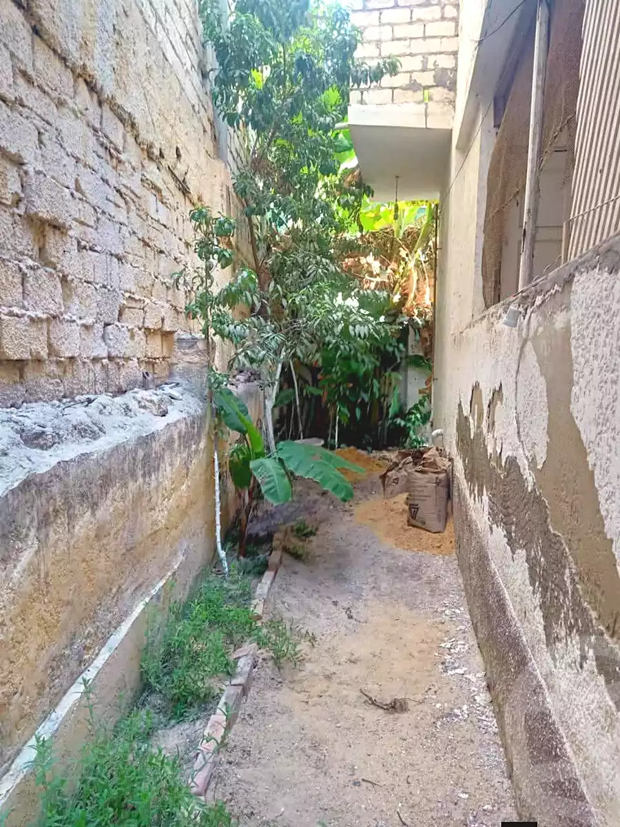 https://aqarmap.com.eg/ar/listing/6993271-for-sale-alexandria-al-agamy-lbytsh-al-aeda-al-kadema-st
