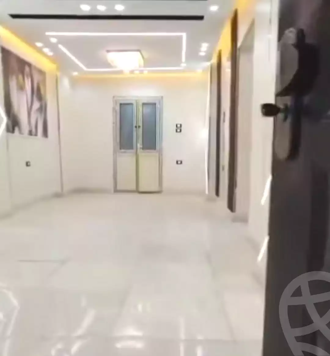 https://aqarmap.com.eg/ar/listing/6993293-for-sale-cairo-elnozha-Streettt-27