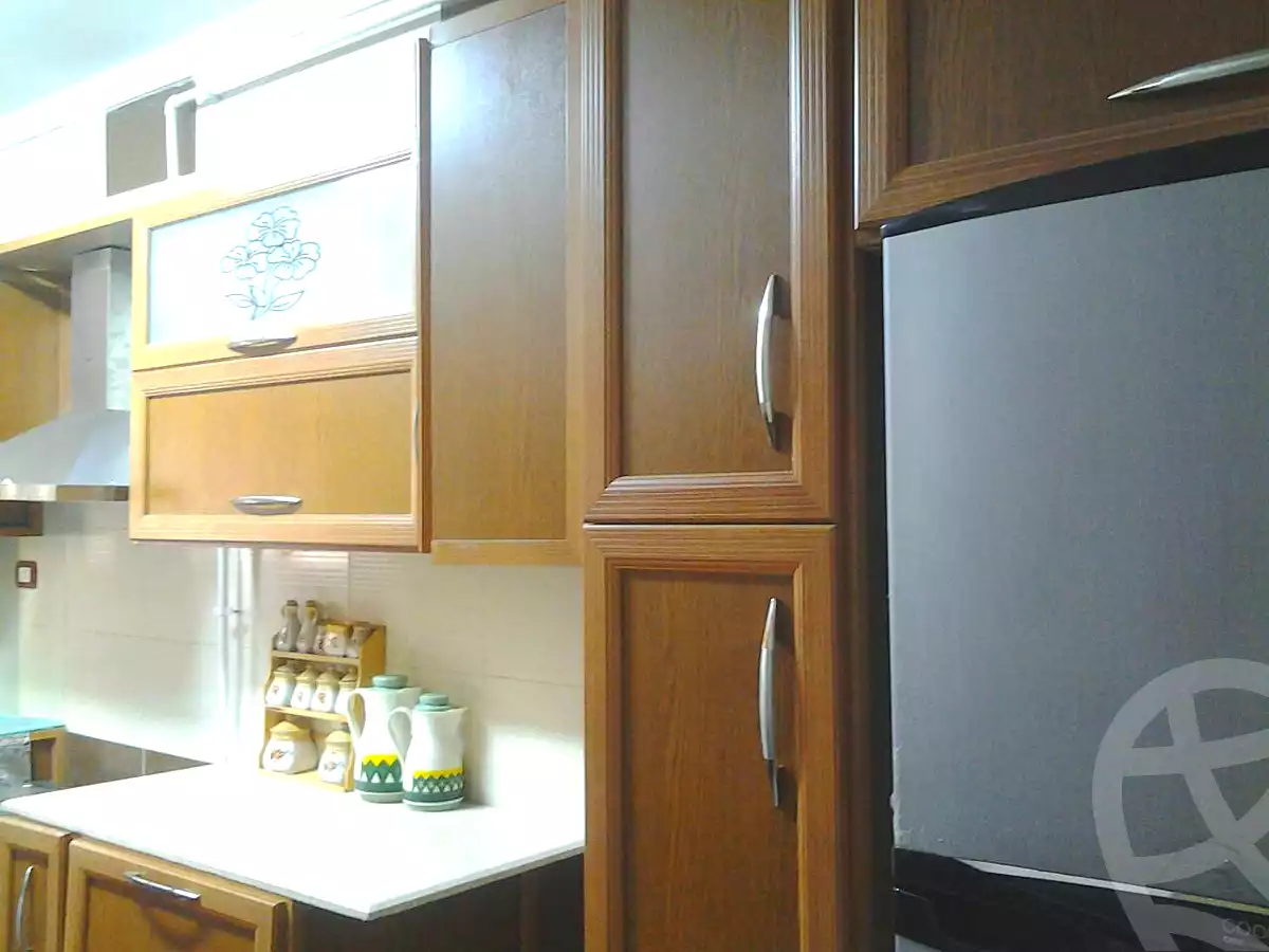 https://aqarmap.com.eg/en/listing/6993482-for-rent-alexandria-kafr-abdo-hussein-basha-st