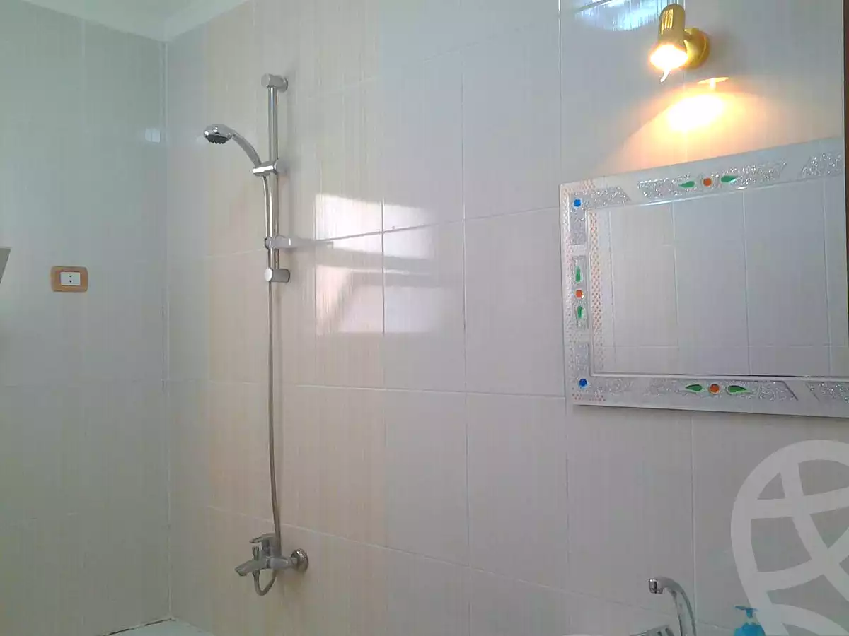 https://aqarmap.com.eg/en/listing/6993482-for-rent-alexandria-kafr-abdo-hussein-basha-st