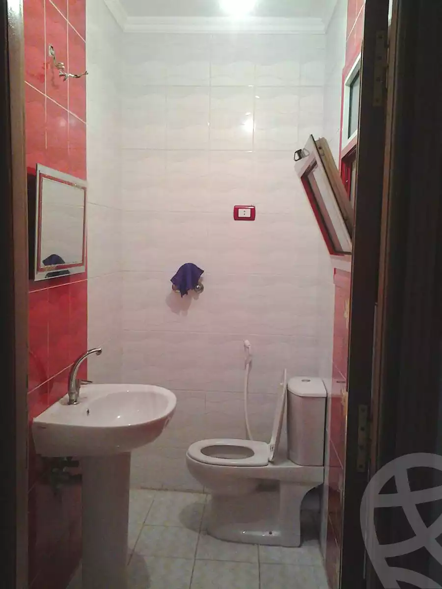 https://aqarmap.com.eg/en/listing/6993482-for-rent-alexandria-kafr-abdo-hussein-basha-st