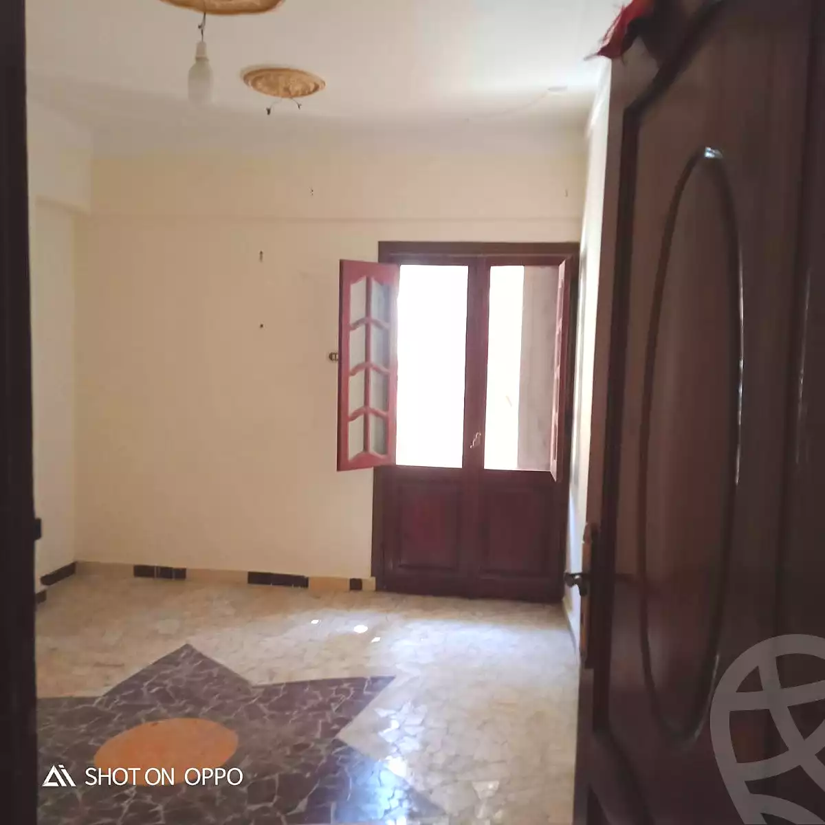 https://aqarmap.com.eg/en/listing/6993546-for-rent-alexandria-al-agamy-bw-ywsf